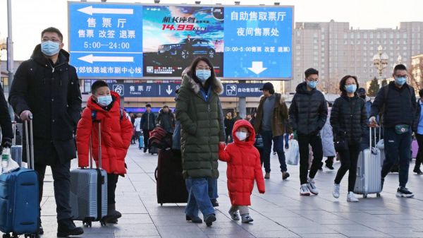 "Il y a un risque qu'il se propage davantage" : le virus de Wuhan inquiète