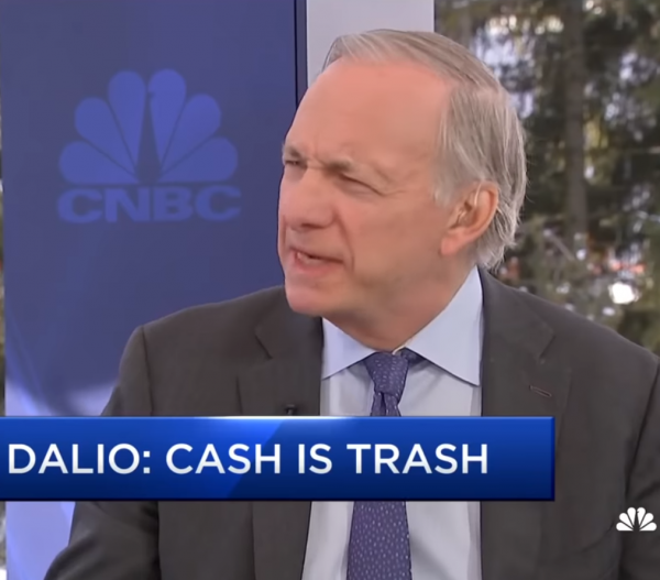 « Cash is trash » – Ray Dalio explique pourquoi il faut avoir de l’or en 2020