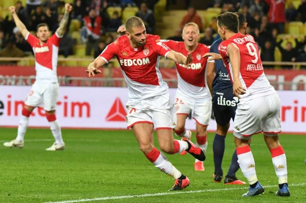 Ligue 1: vainqueurs de Montpellier, Slimani et Monaco enchaînent et passent la cinquième