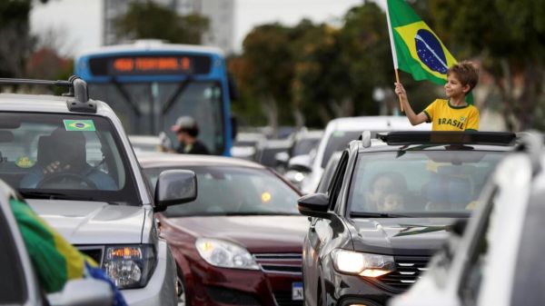 Coronavirus: la justice brésilienne interdit au gouvernement de prôner le non-confinement