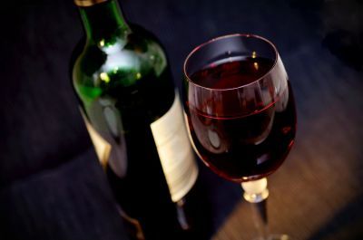 Quand le vin a le goût aigre: impact du Covid-19 sur l'industrie mondiale du vin