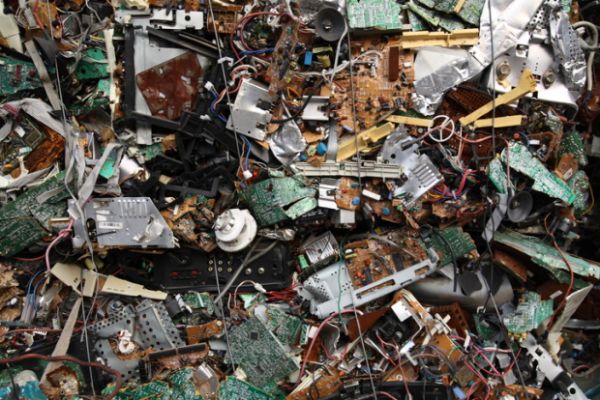 Les déchets électroniques dépassent les 53 millions de tonnes en 2019