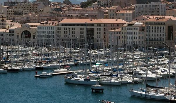 Marseille dénonce un « affront » et veut un délai de 10 jours avant la mise en place des restrictions