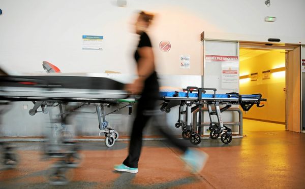 Covid-19 : la Moselle s'alarme de la fuite des soignants au Luxembourg