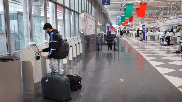 Chicago : effrayé par le Covid-19, il se cache trois mois dans un aéroport