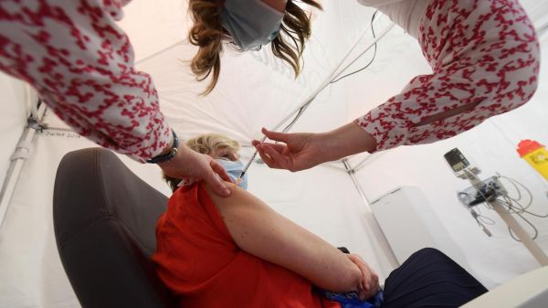 Calaisis: près de 2 000 personnes vaccinées contre le Covid, plus de rendez-vous possibles