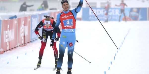 Biathlon : les Bleus signent une nouvelle victoire en relais