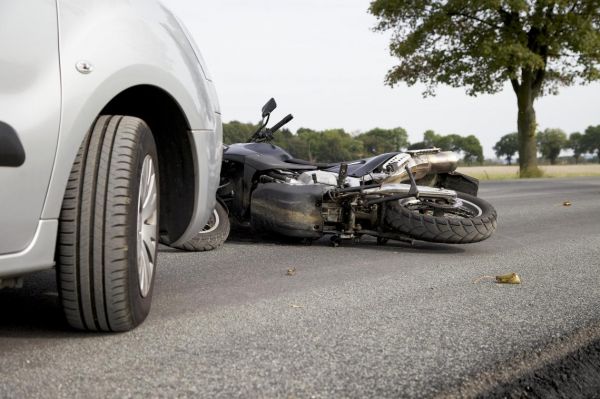 Dans l'Eure, un motard blessé dans une collision avec une voiture