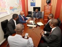 Haïti - Politique : Réunion de haut niveau sur la production et la livraison de la CIN