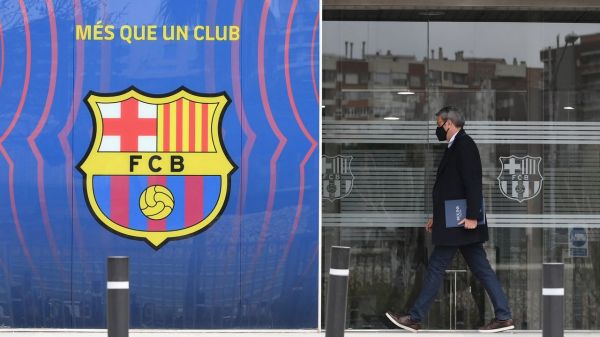 Football : perquisitions et interpellations au siège du FC Barcelone