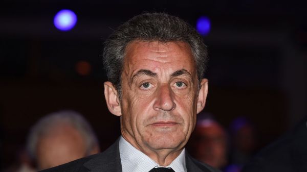 Après sa condamnation, l'hypothèse d'un retour de Sarkozy en politique s'éloigne