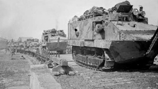 16 avril 1917-Premier engagement de chars français au combat-Heur et malheur d'une innovation
