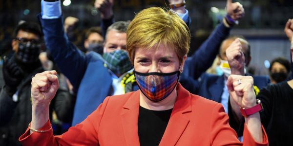 Ecosse : les indépendantistes du SNP remportent les élections et demandent un référendum