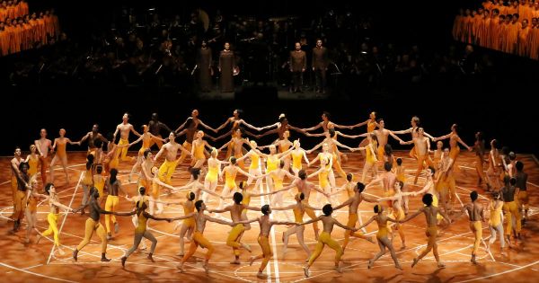 La résistance s'organise en coulisses au Béjart Ballet de Lausanne