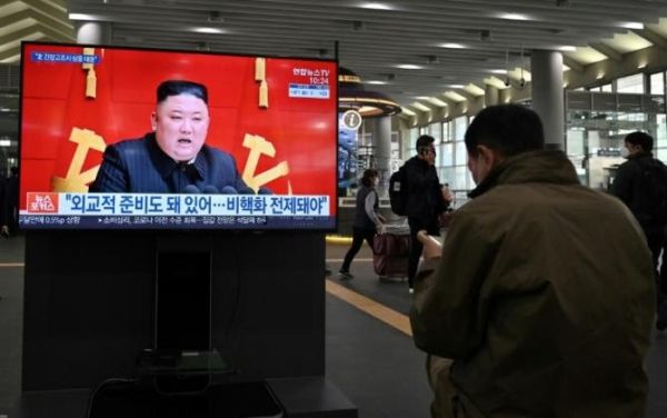 La Corée du Nord doit se préparer “au dialogue et à la confrontation” avec Washington, selon Kim