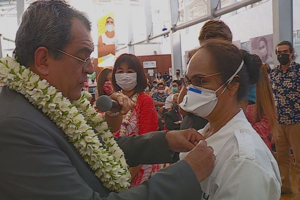 Le personnel soignant de l'hôpital du Taaone récompensé pour son engagement contre le covid
