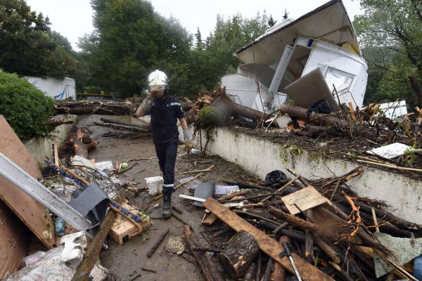 Inondations : deux ex-maires de Lamalou-les-Bains condamnés à un an avec sursis pour « homicides »