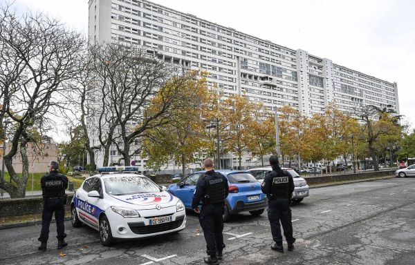 Octogénaire défenestré à Lyon : la piste antisémite étudiée par les enquêteurs