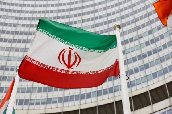 Nucléaire: L'E3 exhorte l'Iran à conclure un accord, doute de son engagement