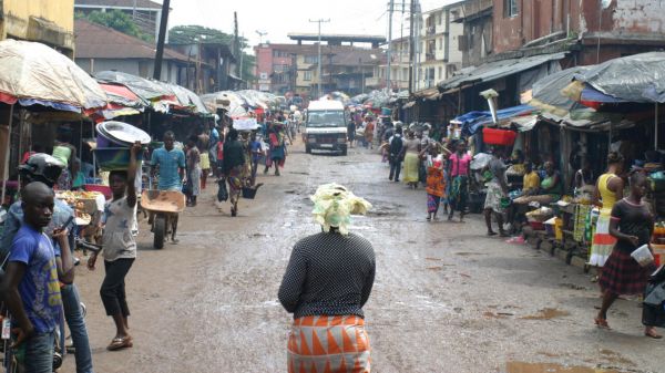 Sierra Leone: le président d'accord sur un projet de loi visant à légaliser l'avortement