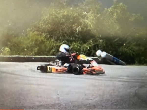 Un pilote meurt lors d'une course de karting à Belvédère
