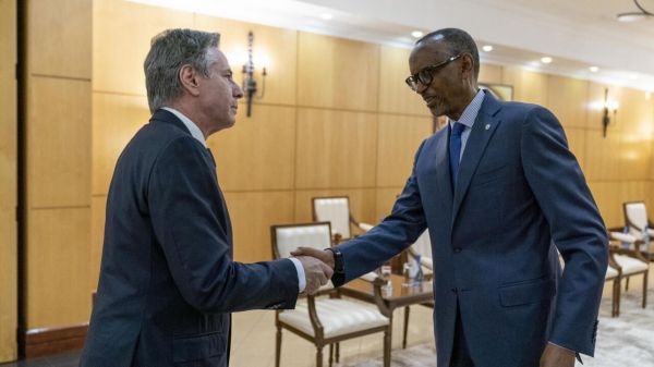 Au Rwanda, Antony Blinken fait part de son "inquiétude" pour les droits humains