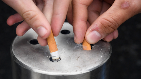 Vente de tabac et d'alcool : faut-il durcir les conditions?
