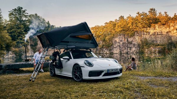 Porsche lance sa tente de toit
