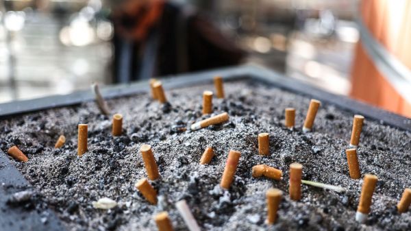 Santé : le Comité national contre le tabagisme réclame une "forte augmentation des taxes" sur tous les produits du tabac