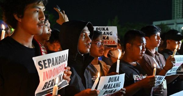 Fait divers. Plus de 125 morts dans un stade en Indonésie : la police sous le feu des critiques