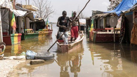 Sénégal: craintes pour le tourisme et l'extraction du sel au lac Rose