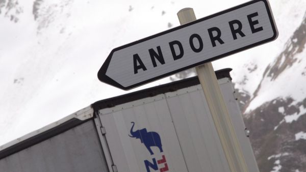 Vacances scolaires: Des bouchons de plusieurs kilomètres sur la route vers Andorre