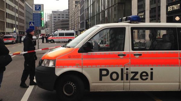 Braquage de fourgon en Suisse et séquestration de la fille d'un convoyeur : cinq hommes aux assises de Lyon