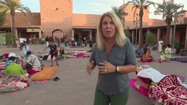 Séisme au Maroc : à Marrakech, des habitants dorment sur la place Jamaa El-Fna
