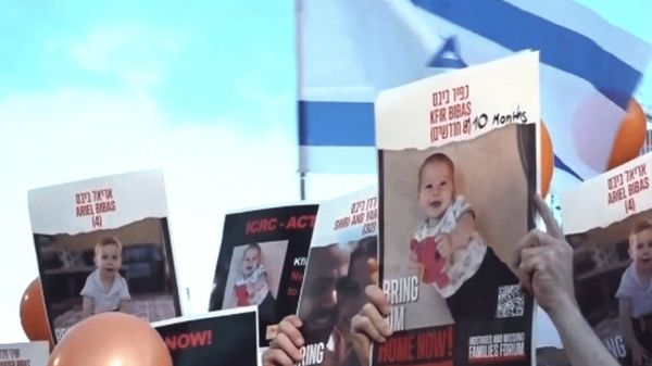 Guerre entre le Hamas et Israël : vives inquiétudes pour un bébé de 10 mois retenu en otage