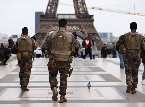 SONDAGE - Les Français (très) inquiets face à la menace terroriste