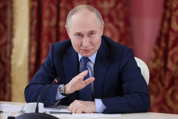 Poutine : contrairement à l'Occident, Moscou n'«annulera» jamais aucune culture étrangère