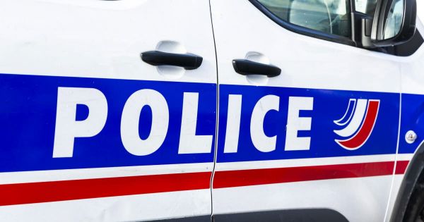 Paris. Femme tuée au couteau : le conjoint relâché, un autre homme arrêté
