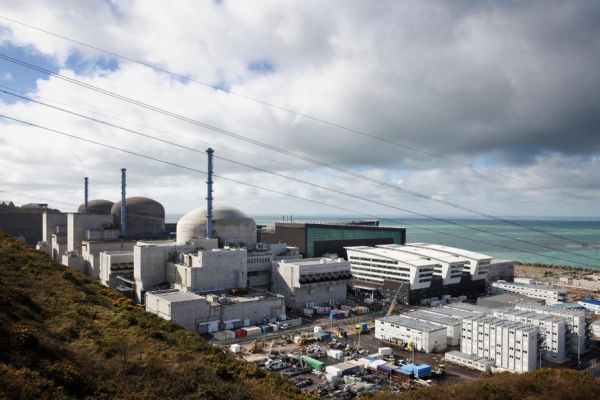 Le démarrage du réacteur EPR de Flamanville prévu par EDF pour  l'été 2024