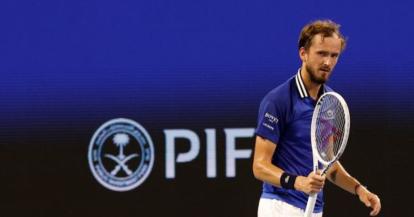 Tennis – ATP – Miami : Medvedev sort Jarry et affrontera Sinner en demi-finale