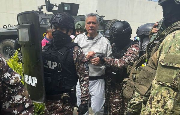 Le Mexique rompt ses relations diplomatiques avec l'Équateur