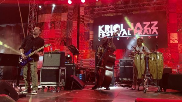Le Kriol Jazz Festival célèbre le patrimoine musical du Cap-Vert «sauce cubaine» avec Kriolatino