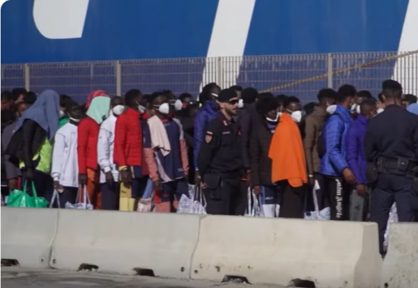 Italie. 8 000 clandestins supplémentaires ont débarqué en 20 jours