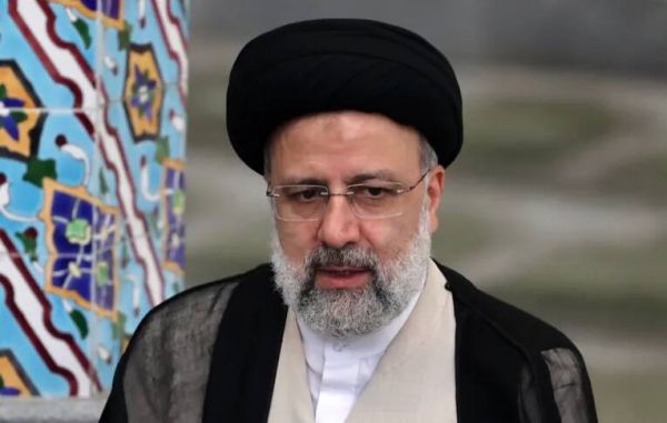 Le président iranien menace Israël d'une réaction "plus forte"