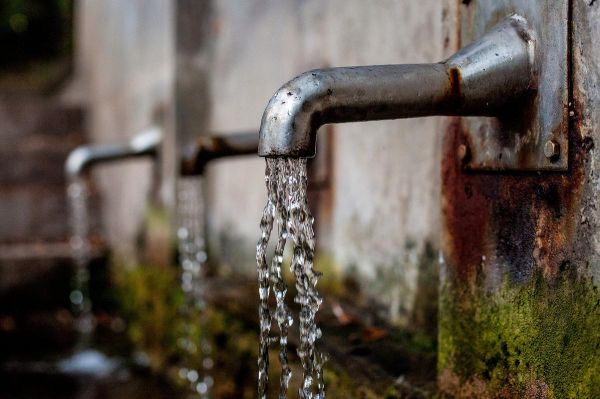 + 42% plus cher de juin à octobre : Toulouse Métropole lance la tarification saisonnière de l'eau