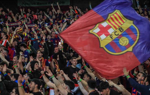 PSG – Barcelone : Le Barça sanctionné par l'UEFA à cause du racisme de certains supporteurs