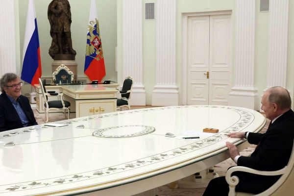 Kusturica félicite Poutine sur l'Ukraine... mais où est passé son esprit "Underground” ?