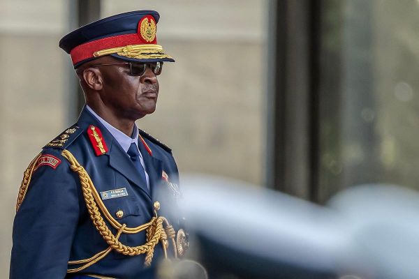 Kenya : le chef des armées et neuf responsables militaires tués dans un crash d'hélicoptère