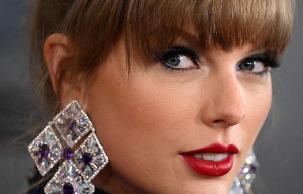 Taylor Swift sort un nouvel album, promis à tous les records