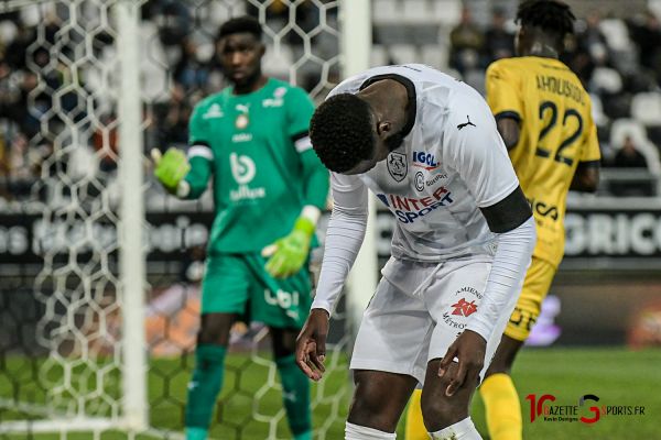 FOOTBALL – Ligue 2 : encore stériles offensivement, les Amiénois s’inclinent 